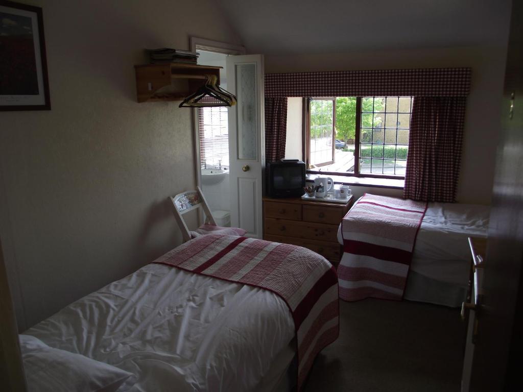 Horse & Groom Inn Milcombe 部屋 写真
