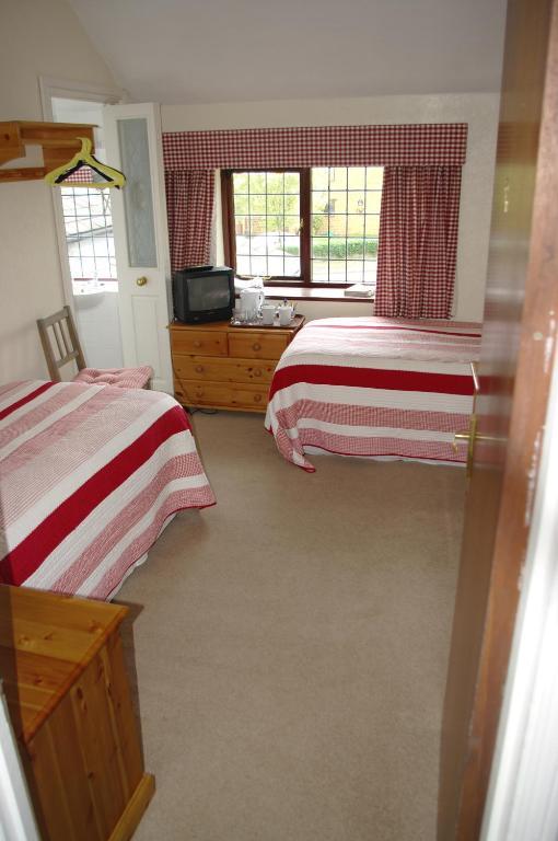 Horse & Groom Inn Milcombe 部屋 写真